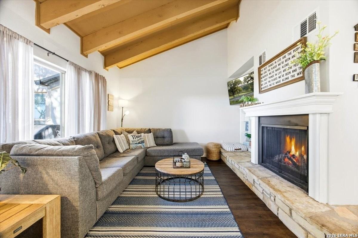 1135 Parkview Dr Apt C18 - Photo 2 of 48