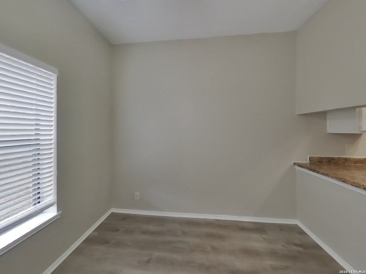 8028 Copper Trail Dr - Photo 5 of 22