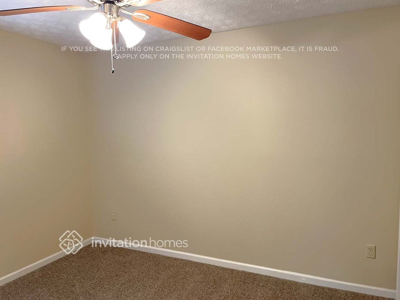 1607 Eagle Dr - Photo 3 of 6