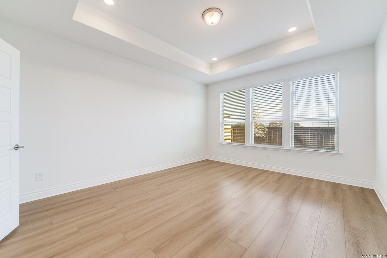 604 Pony Bnd - Photo 6 of 18