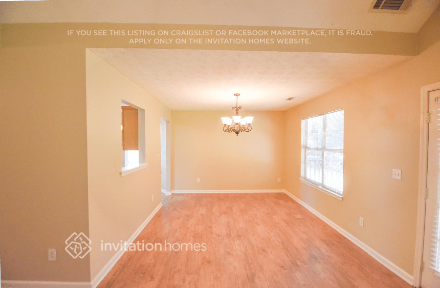 128 Stanfield Ct - Photo 4 of 7