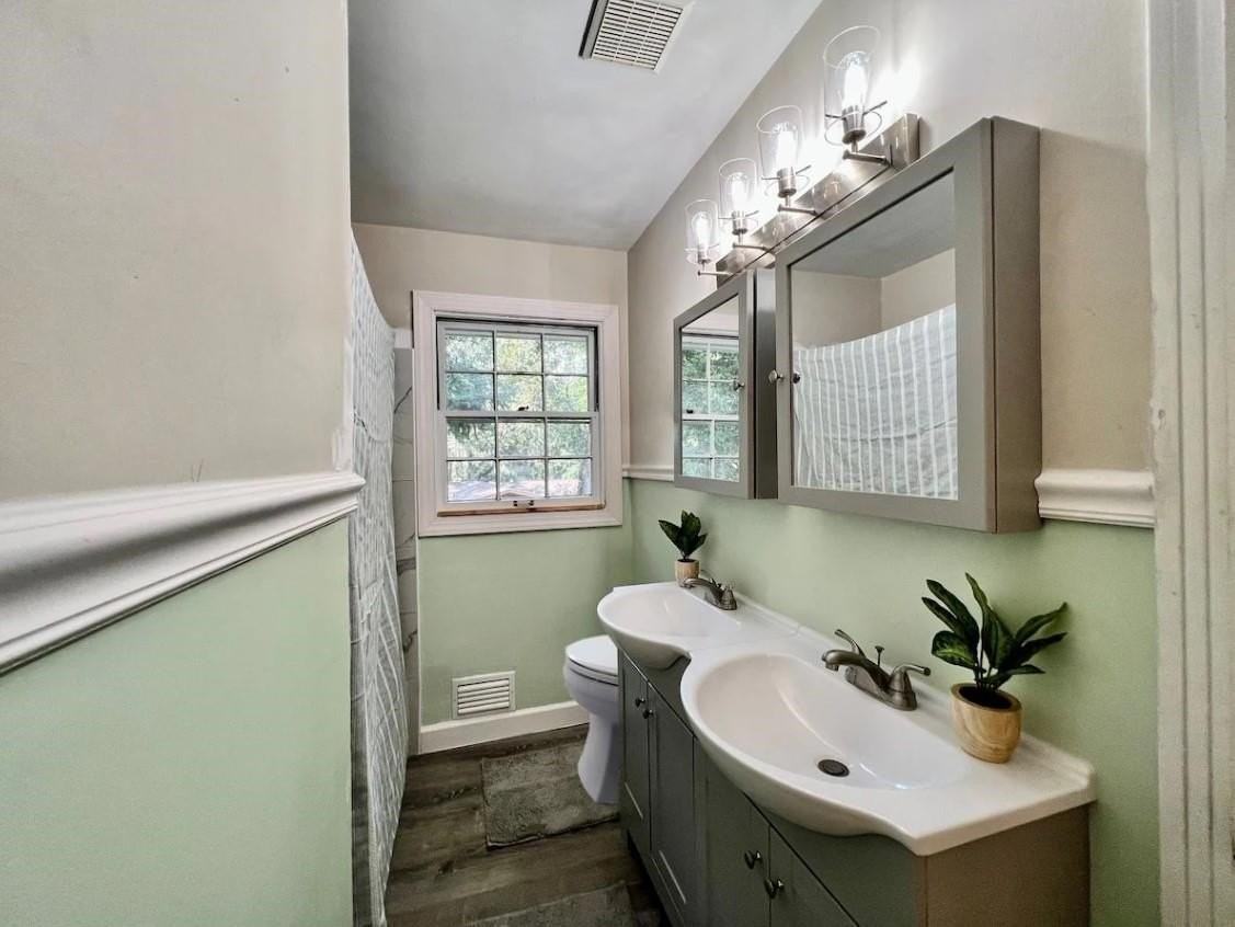 1201 Domingo Dr - Photo 2 of 12