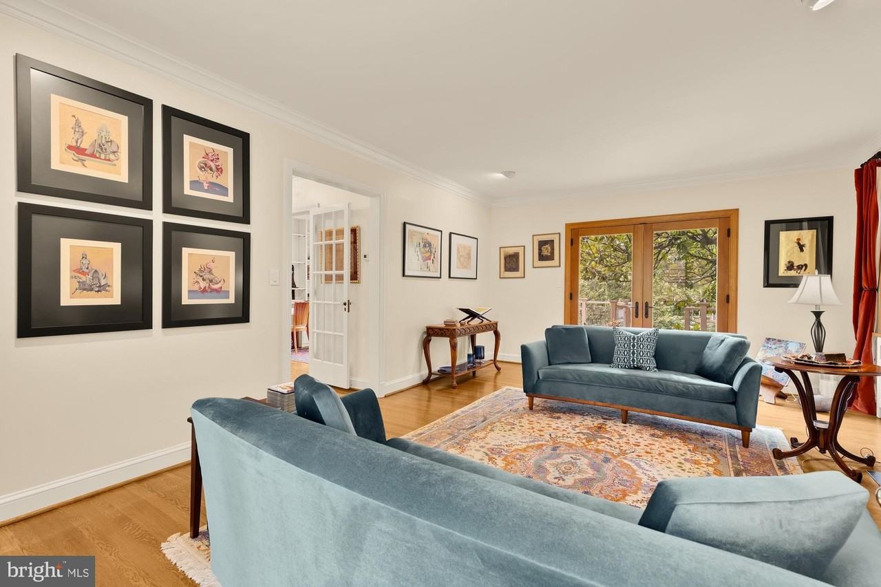 3111 Chain Bridge Rd Nw - Photo 6 of 50