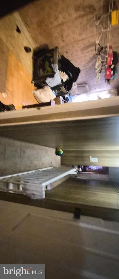 1806 Aiken St - Photo 7 of 39