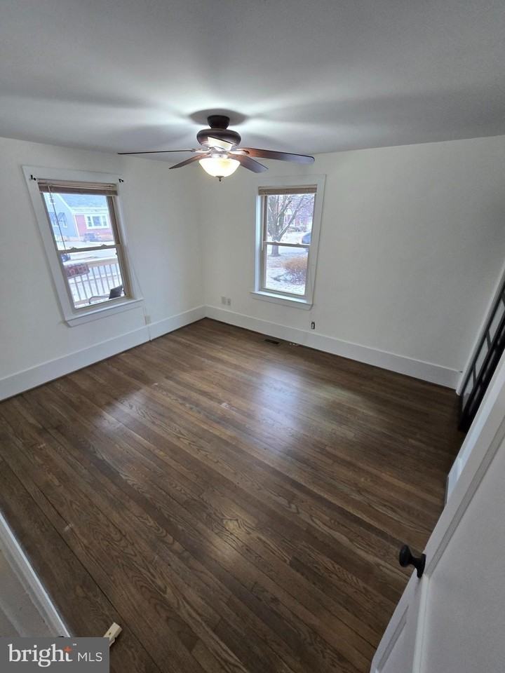 13 Dublin Dr - Photo 4 of 23