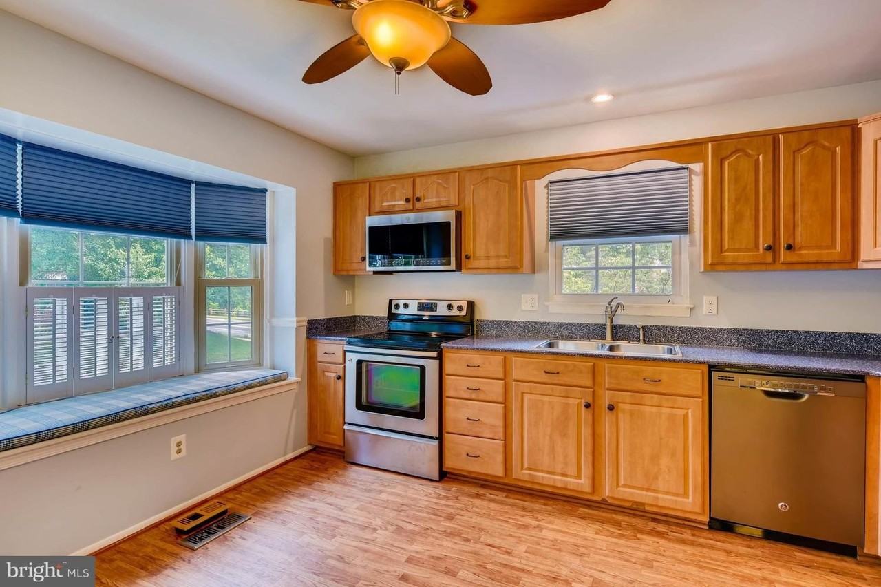 3 Meadow Run Ct - Photo 7 of 25