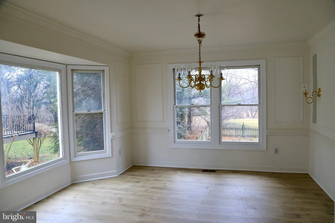 5313 Saint Mawes Ct - Photo 5 of 35