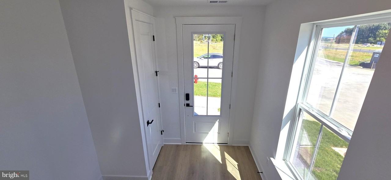 1726 Blacksmith Way Lot 91 - Photo 4 of 50