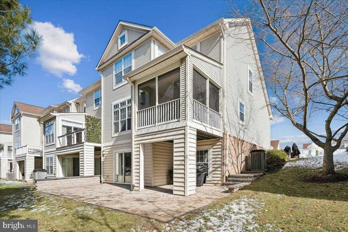 2238 Merion Pond - Photo 2 of 22