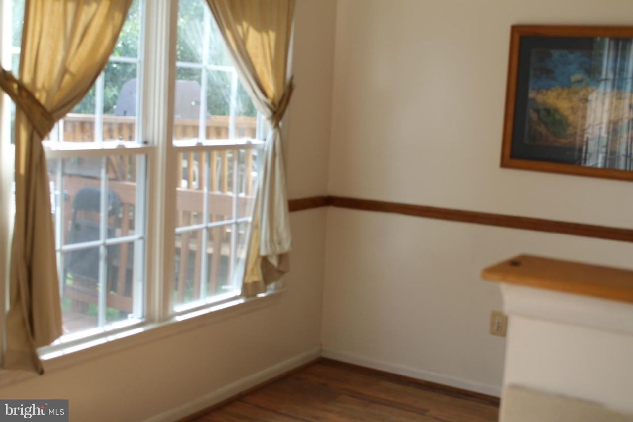 8695 Manahan Dr - Photo 7 of 14