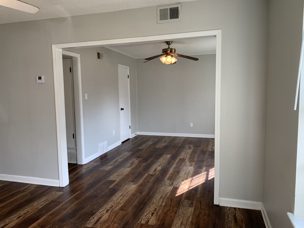 8082 Ashbrook Dr - Photo 2 of 10