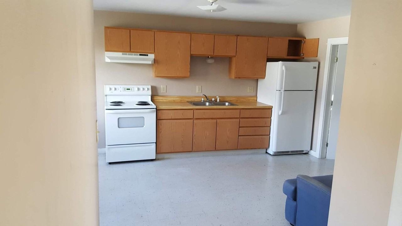 93 Market St #201 - Photo 2 of 6