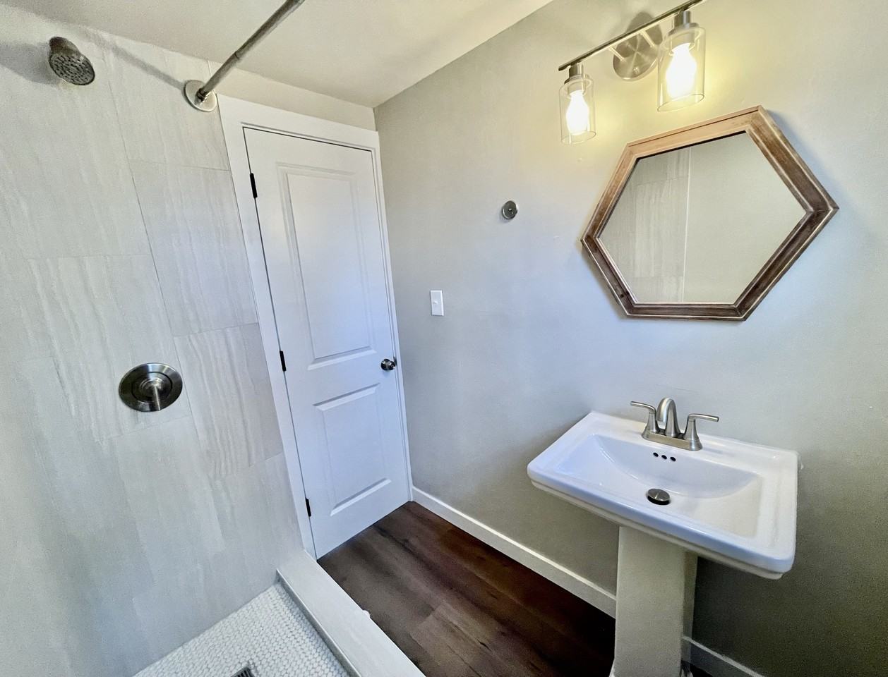 2103 1st St S #2109 - Photo 4 of 8