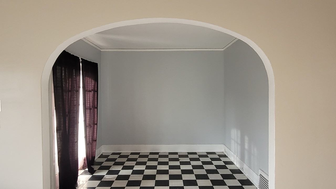 22 N 9th Ave #1 - Photo 4 of 11