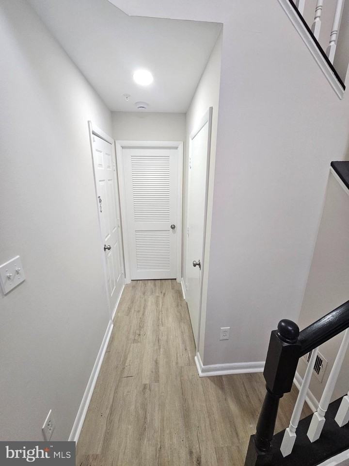 18073 Royal Bonnet Cir - Photo 4 of 29