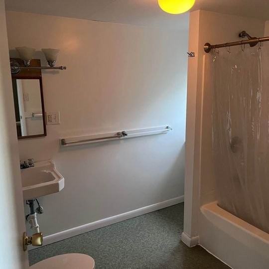 509 S Aurora St #2 - Photo 3 of 8