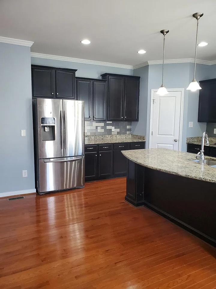 14613 Wave Ln - Photo 7 of 16