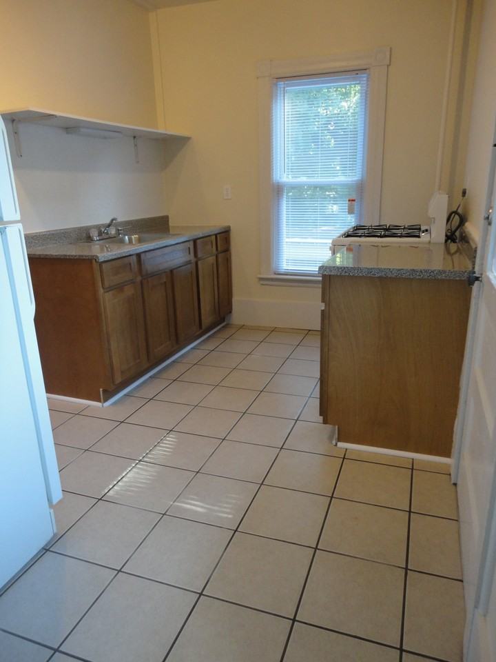 105 N Quarry St #105-3 - Photo 5 of 5