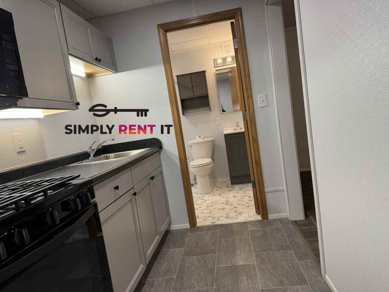 215 N Main St - Photo 4 of 13