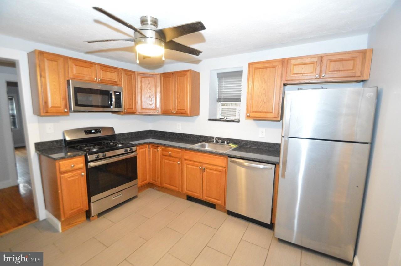 241 High St Unit 5 - Photo 2 of 12