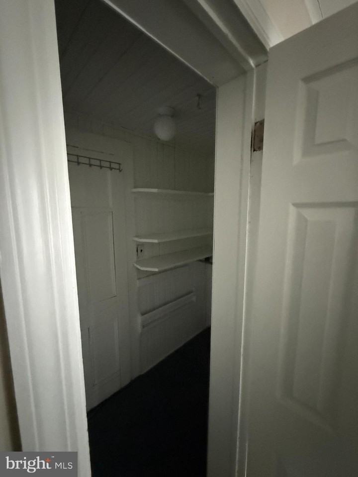 14 E Broad St Apt 2 - Photo 7 of 10