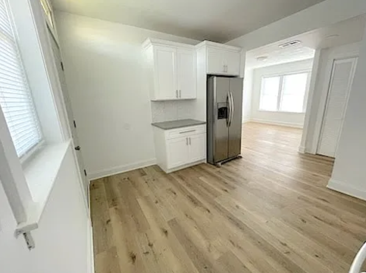 11259 S Vincennes Ave #1E - Photo 4 of 5