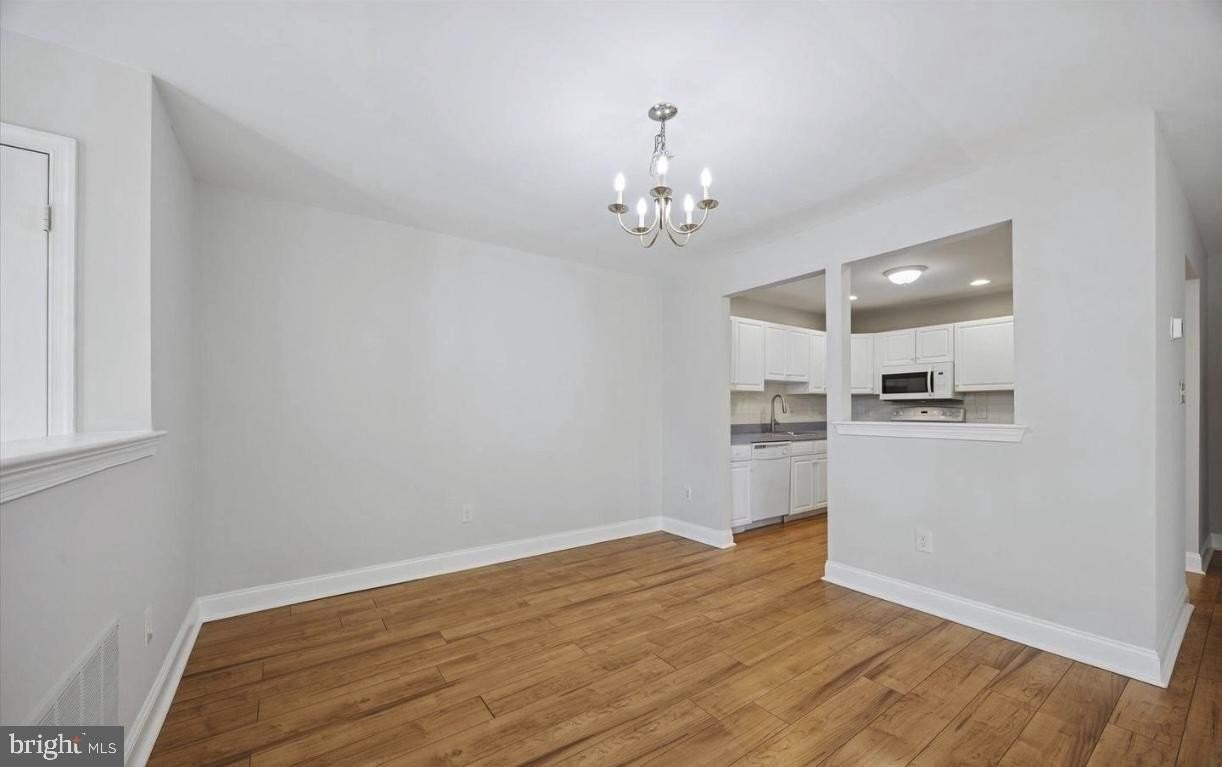 7907 Spruce Mill Dr - Photo 5 of 11