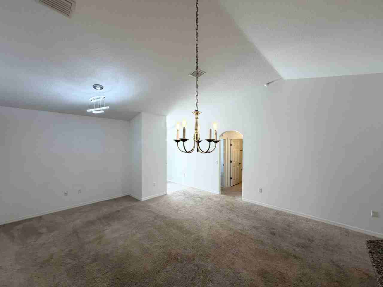 10 Rainstone Ln - Photo 5 of 21