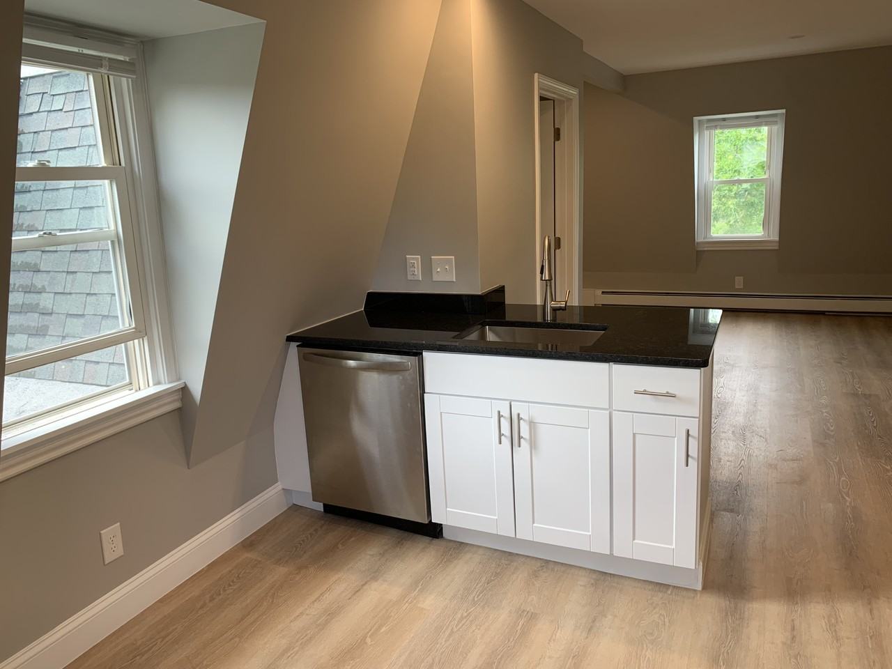 30 Western Ave #6 - Photo 4 of 17