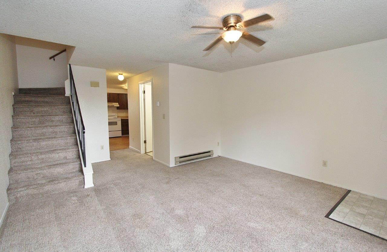 82 N Raymond Pl - Photo 7 of 20