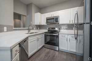 featured image of 9807 Cypresswood Dr #STB4