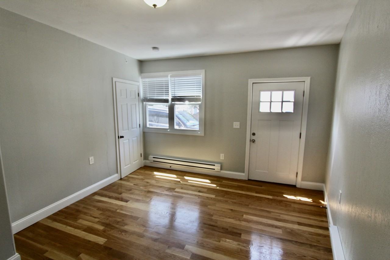 1 Madison St #1 - Photo 5 of 7