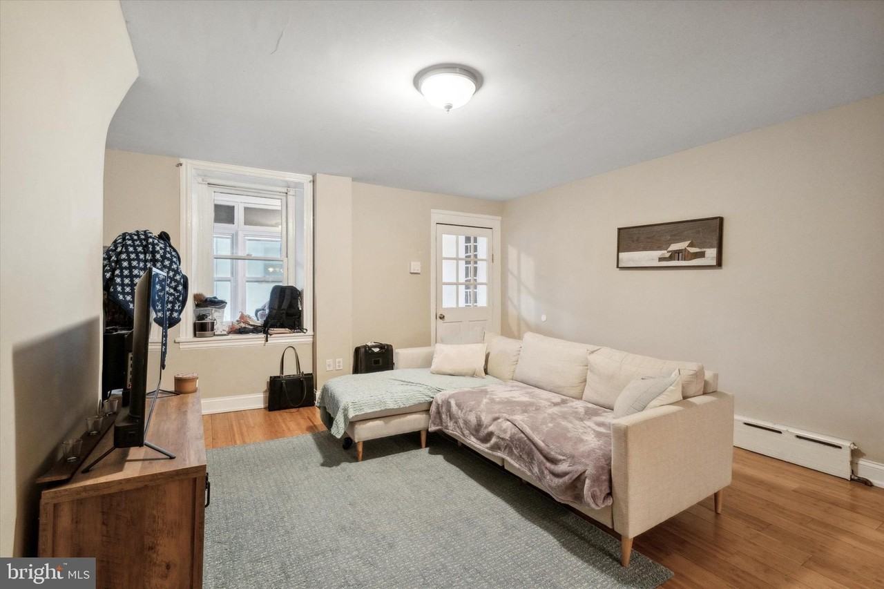 4173 Apple St - Photo 3 of 14