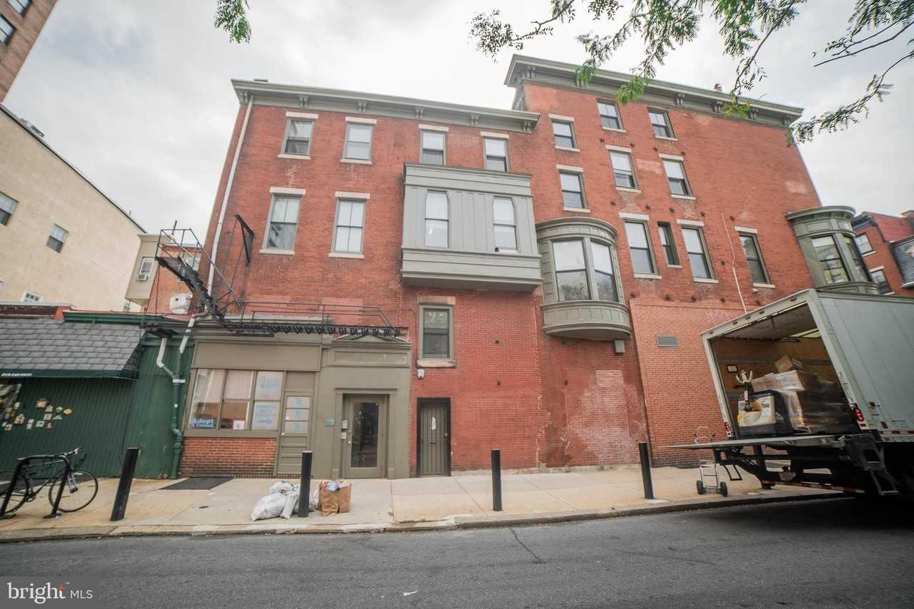 269 S 17th St Apt 2f - Photo 2 of 20