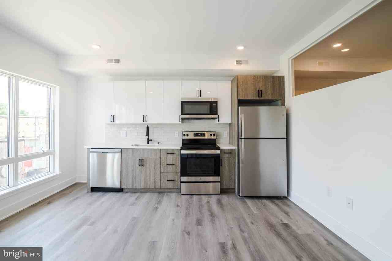 1420 Point Breeze Ave #301 - Photo 6 of 16