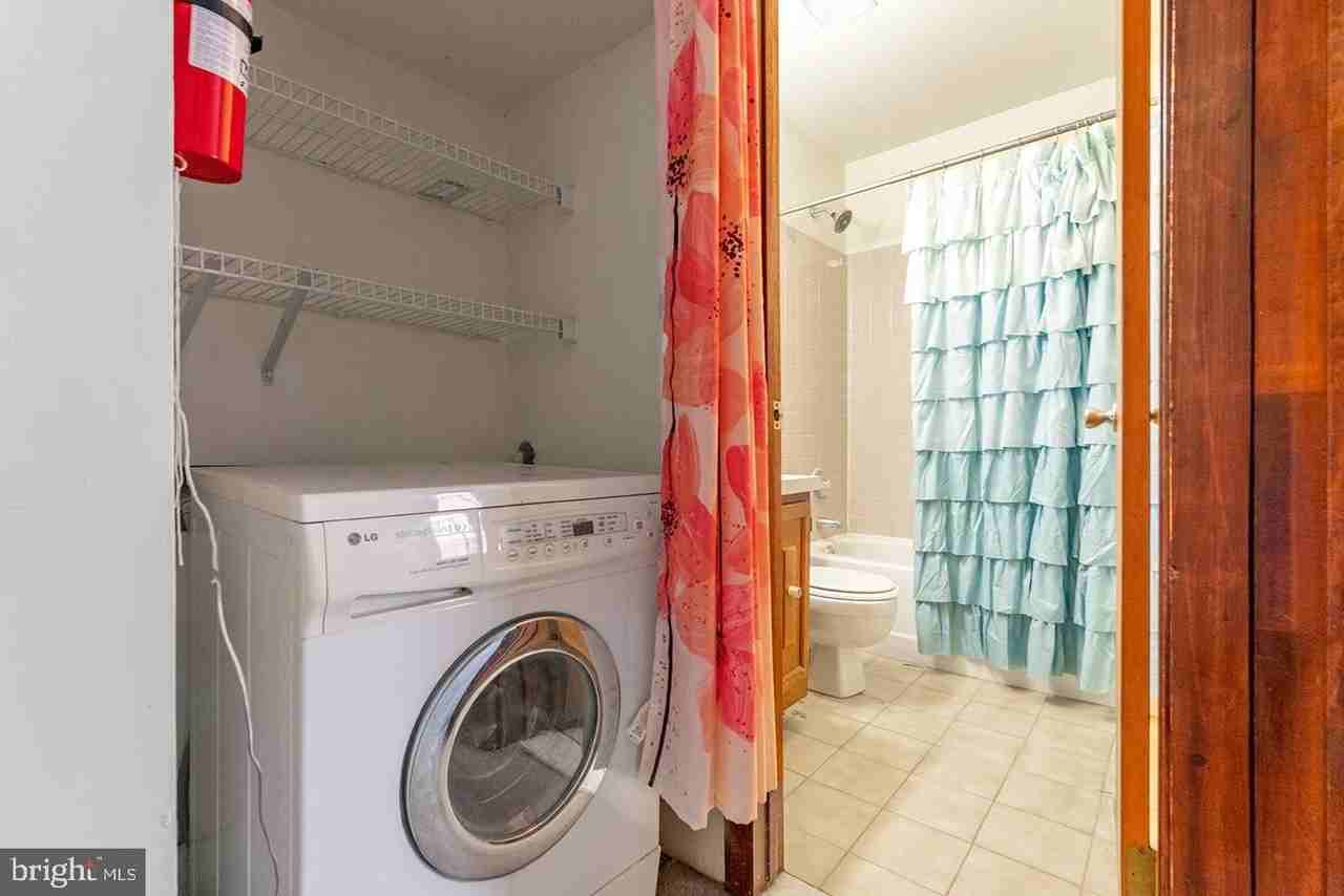 830 South St Apt 3f - Photo 7 of 8