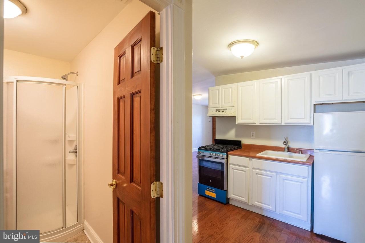 1124 E Passyunk Ave Apt 6 - Photo 7 of 15