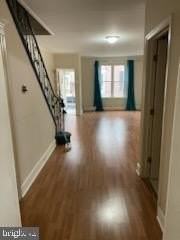 1223 Tree St - Photo 4 of 15