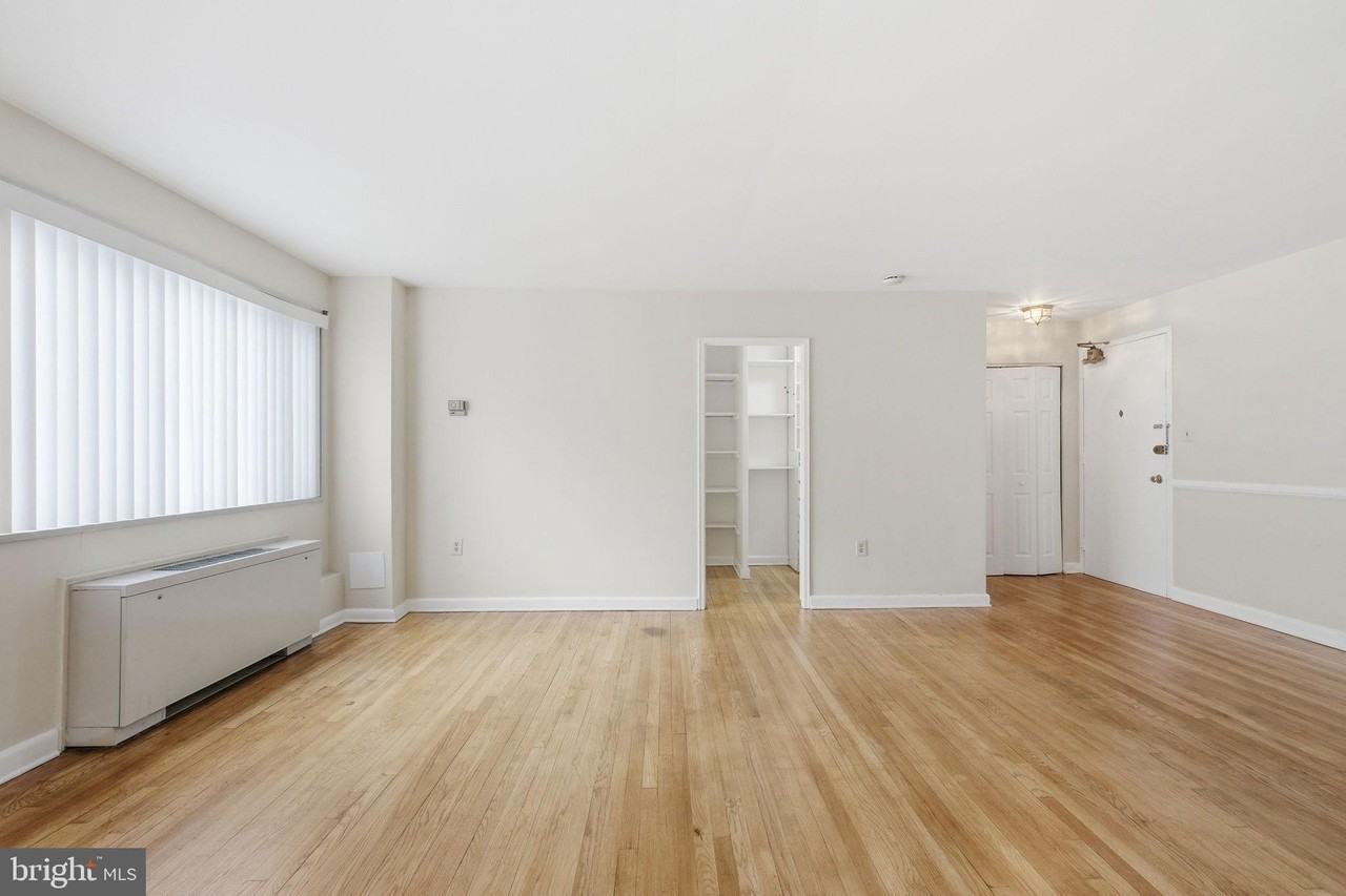 1200 S Arlington Ridge Rd Apt 615 - Photo 5 of 25