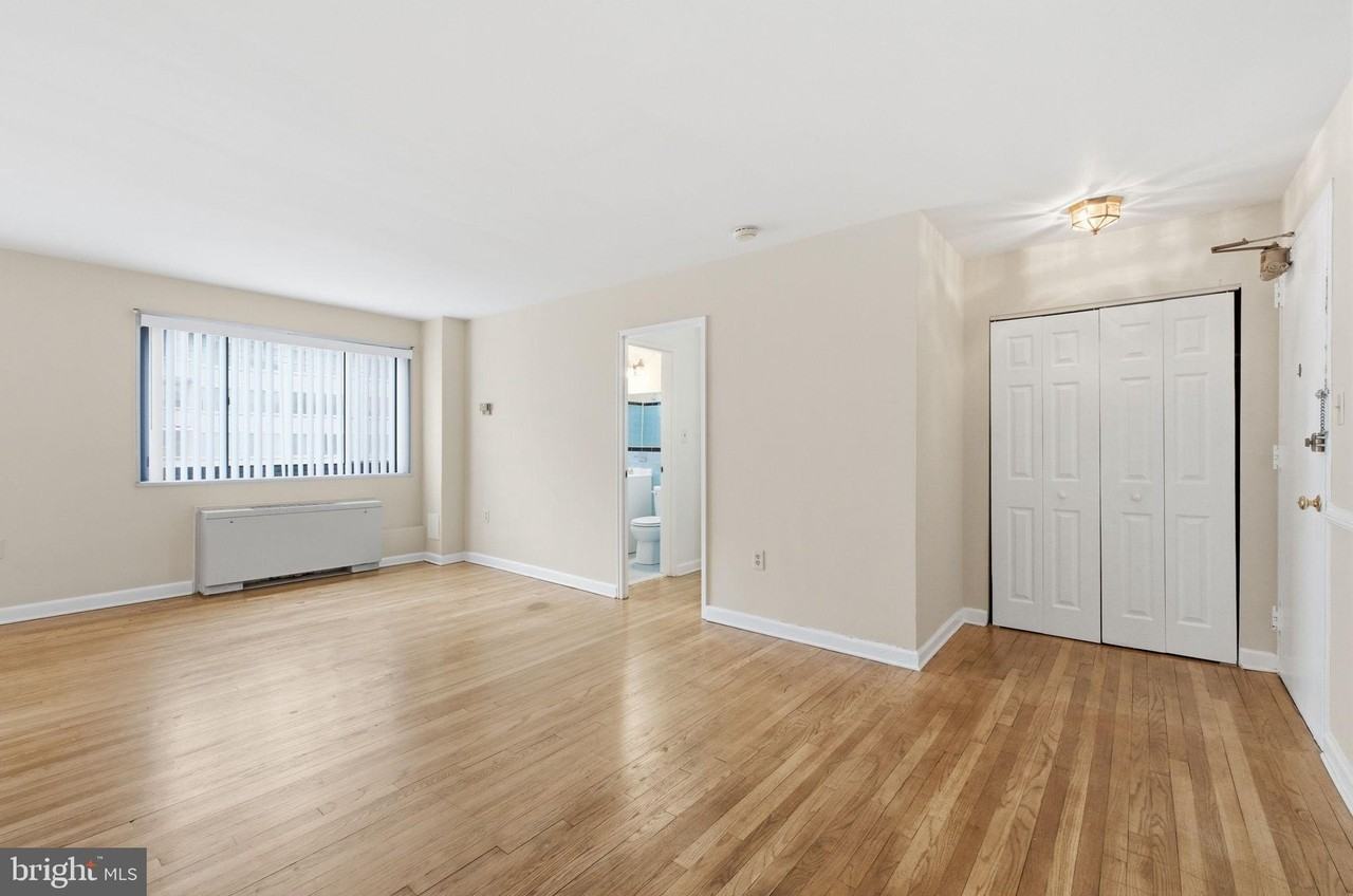 1200 S Arlington Ridge Rd Apt 615 - Photo 6 of 25