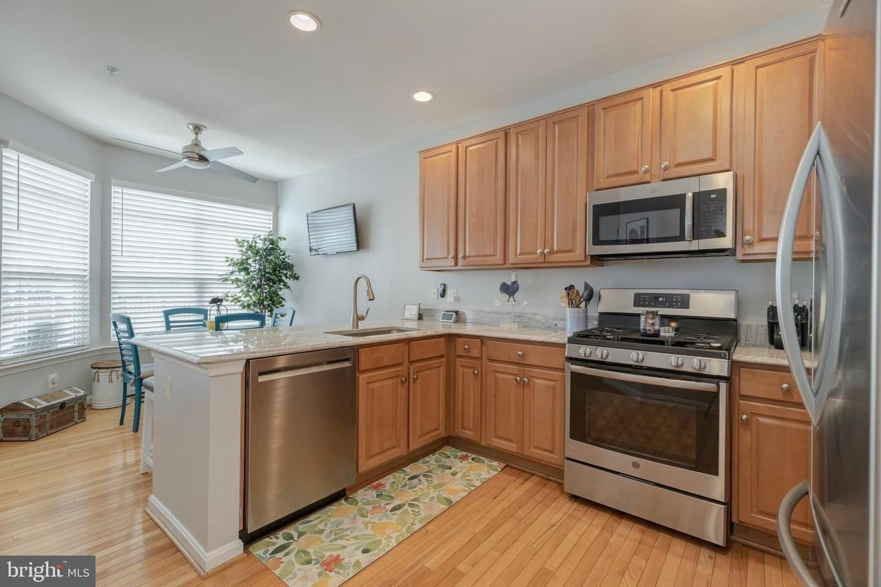 164 Comay Ter - Photo 4 of 38