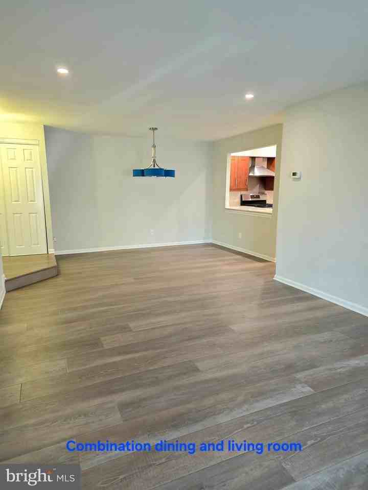 5815 Cove Landing Rd Apt 204 - Photo 3 of 23