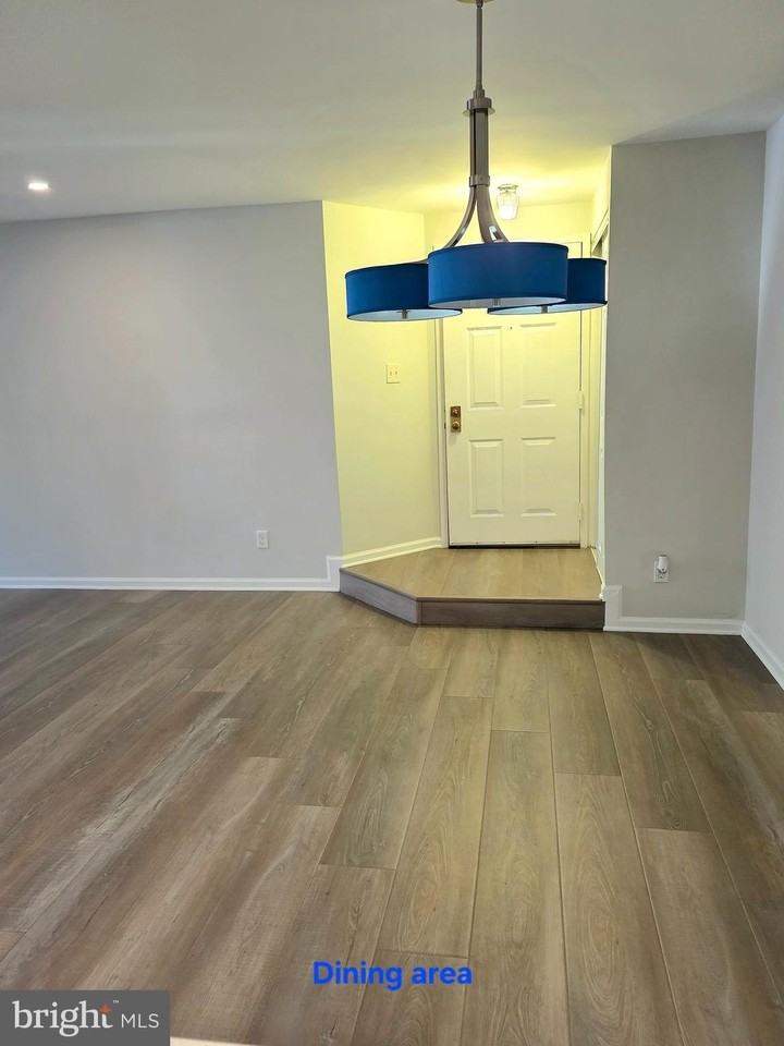 5815 Cove Landing Rd Apt 204 - Photo 7 of 23