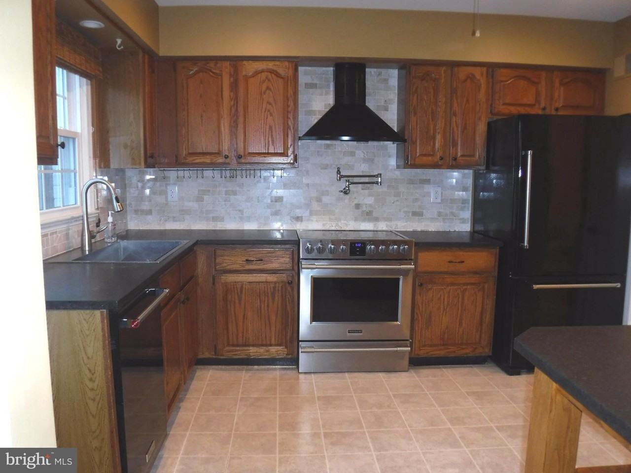 8519 Forrester Blvd - Photo 6 of 22