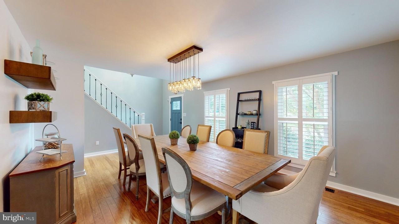 10728 Sugar Meadow Dr - Photo 6 of 50