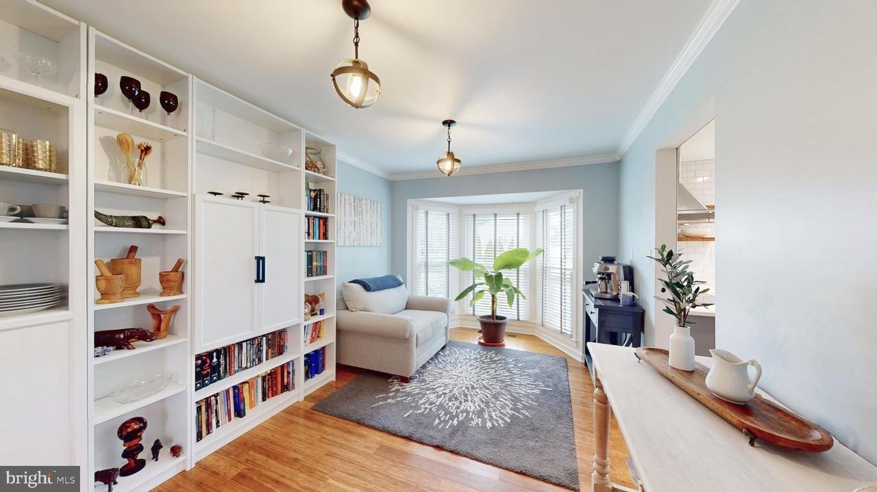 10728 Sugar Meadow Dr - Photo 7 of 50