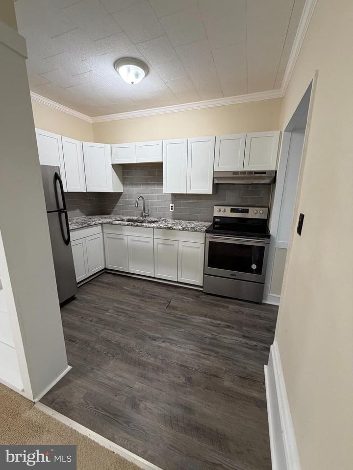 36 S Cameron St Ste 2 #Ste 2