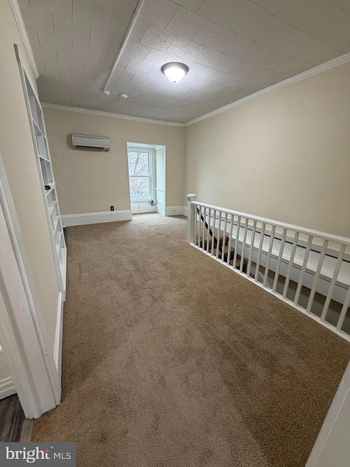 36 S Cameron St #2 - Photo 4 of 8