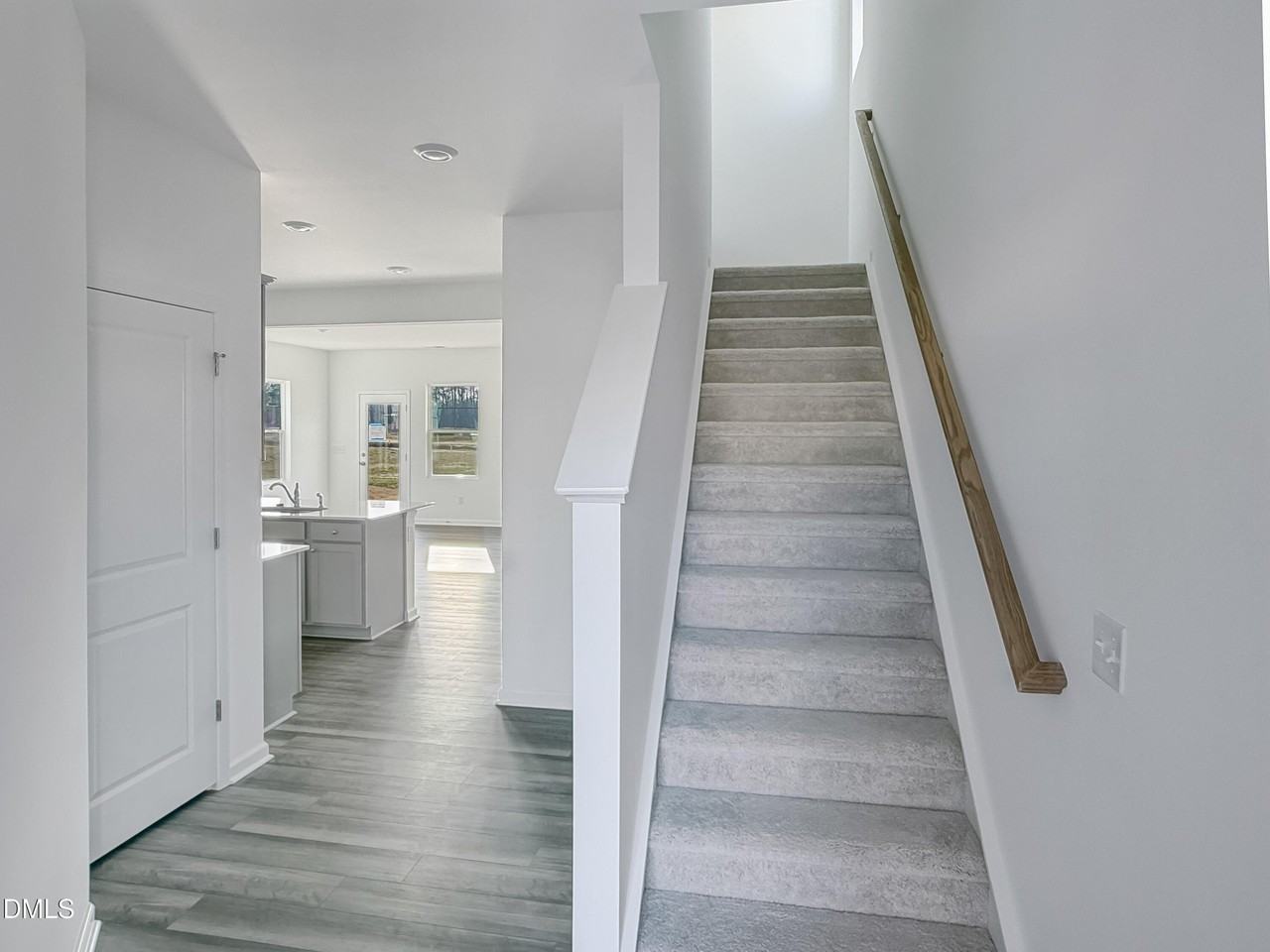 5827 Millstone Way - Photo 4 of 28