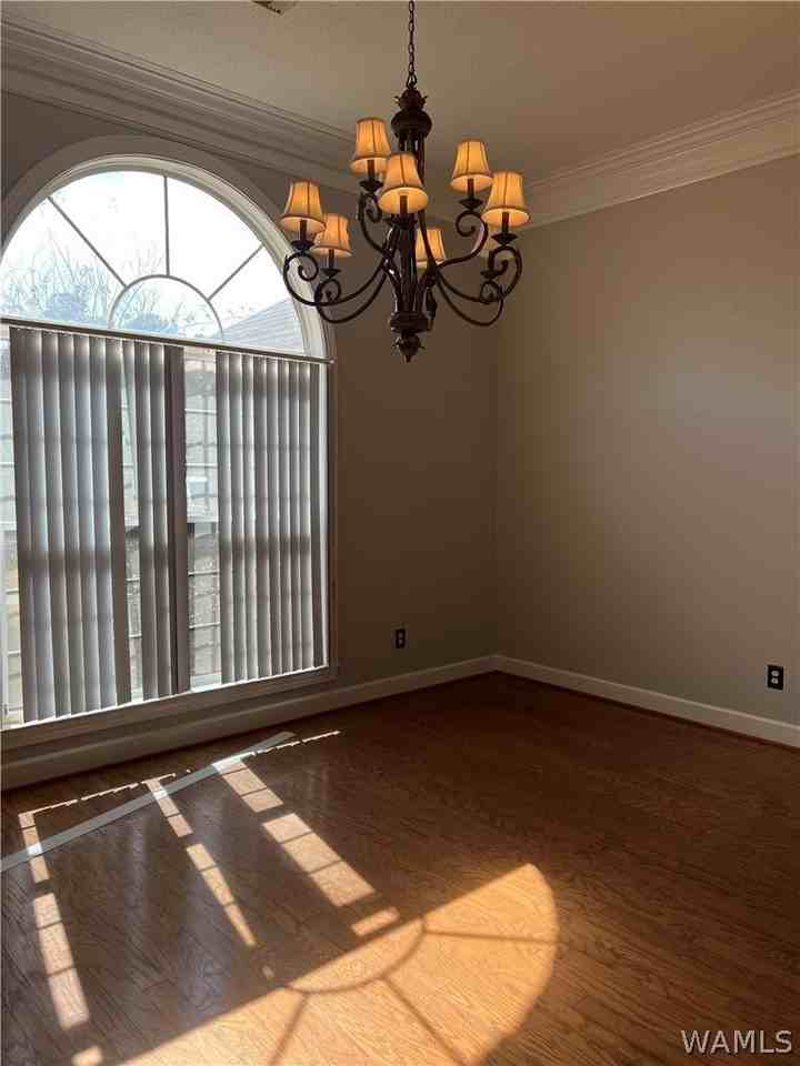 1833 Gaineswood Dr - Photo 7 of 12